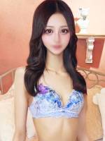 りおね【スレンダー黒髪美人】(22)