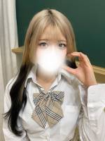 夢乃 かなえ(19)