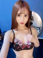 くるみ【色白クビレの細身美女】(23)