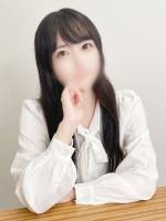 佐東せな先生(25)